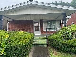1st image of 403 E Mound St