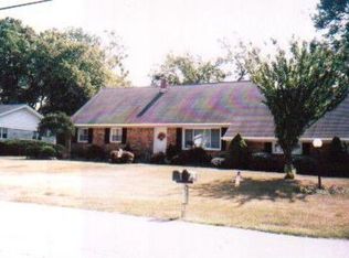 4530 E Linda Dr, Port Clinton, OH 43452