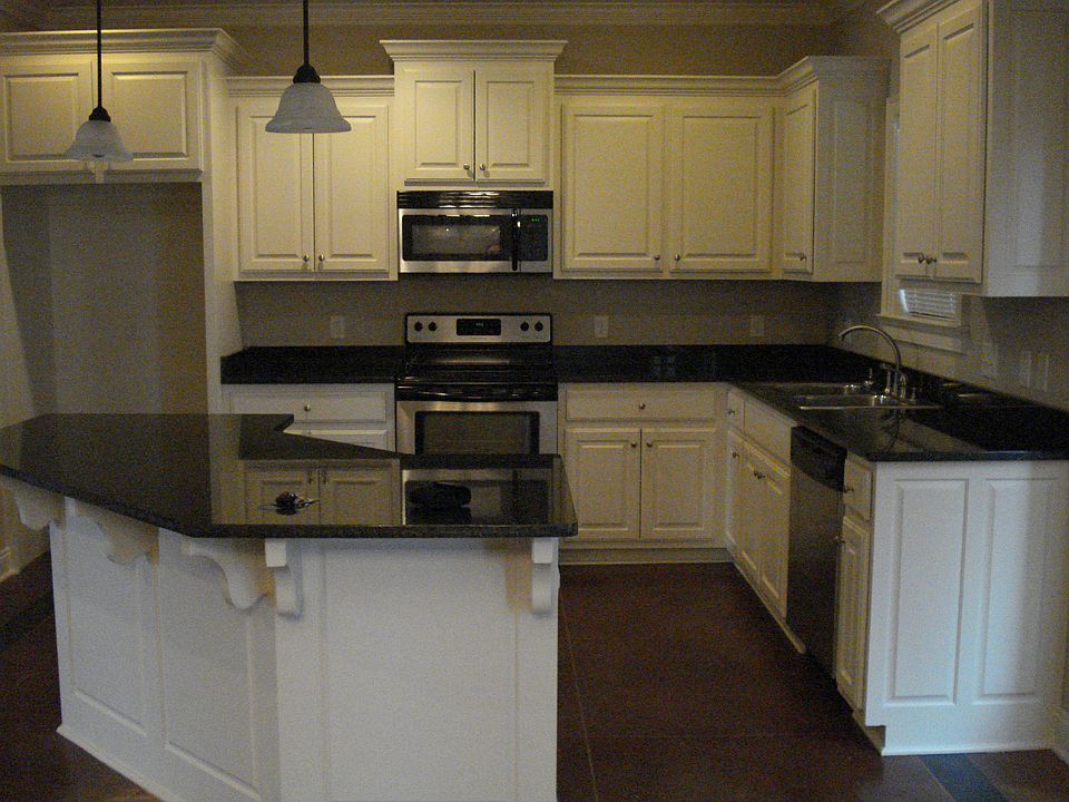 2400 Quattlebaum Cv, Conway Arkansas