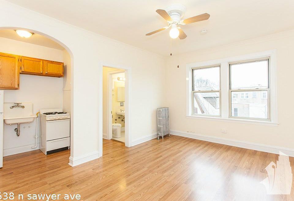 1st image of 2538 N Sawyer Ave #1716
