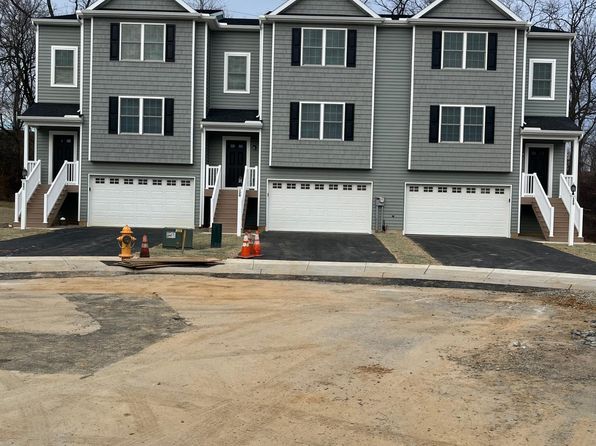 118 Meadowbrook Ln Unit T9