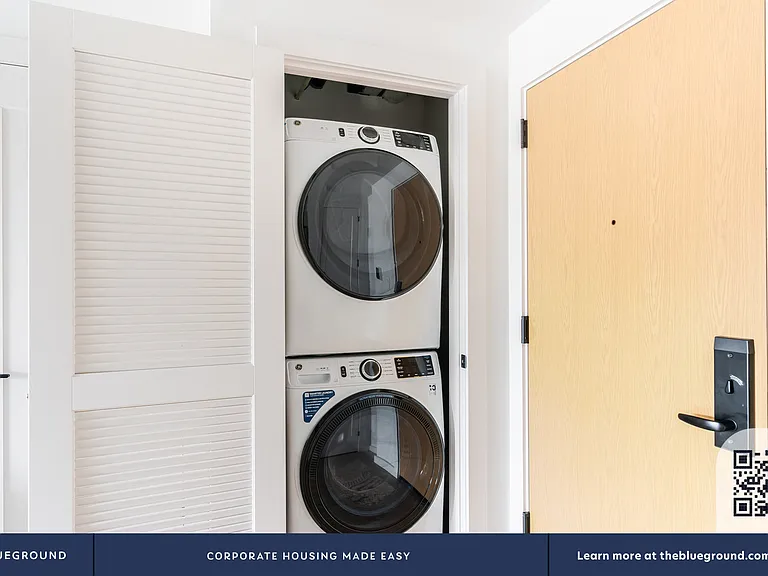 Washer/Dryer in Apartment