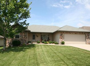 3741 S Christine Ave, Springfield, MO 65804