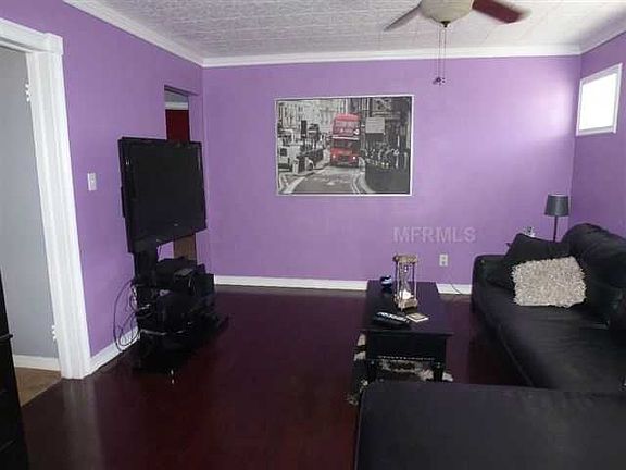 3rd image of 801 W Indiana Ave