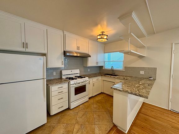 5th image of 811 S Catalina Ave Unit A