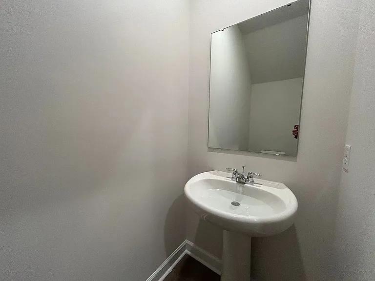 451 Martins Creek Blvd — Photo 22