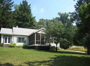 9076 Warren Woods Rd, Lakeside, MI 49116