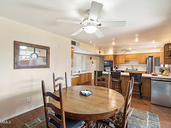 3rd image of 6437 E CYPRESS Street
