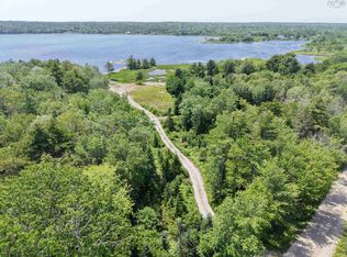 216 Hartz Point Rd #214, Shelburne, NS B0T1W0