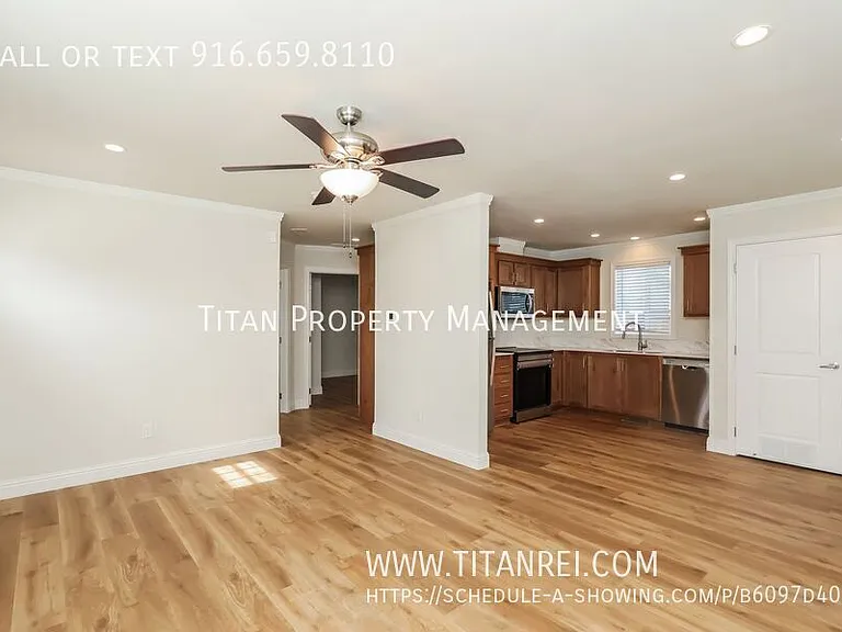 313 Vandenberg Cir #A — Photo 3