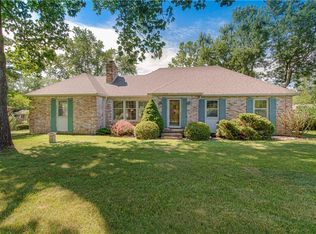 9395 W Oak St, Zionsville, IN 46077