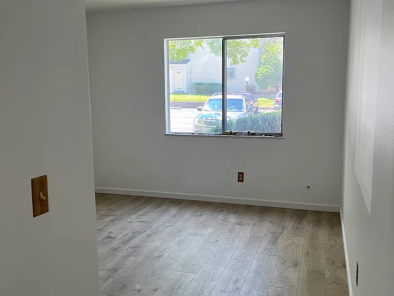 8555 Fairmount Dr #J107 — Photo 10