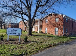 634 Wooddale Ter APT 1012, Greenwood, IN 46142