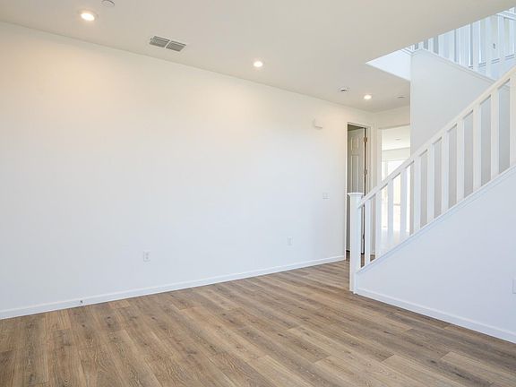 5th image of 11970 Armandi Way