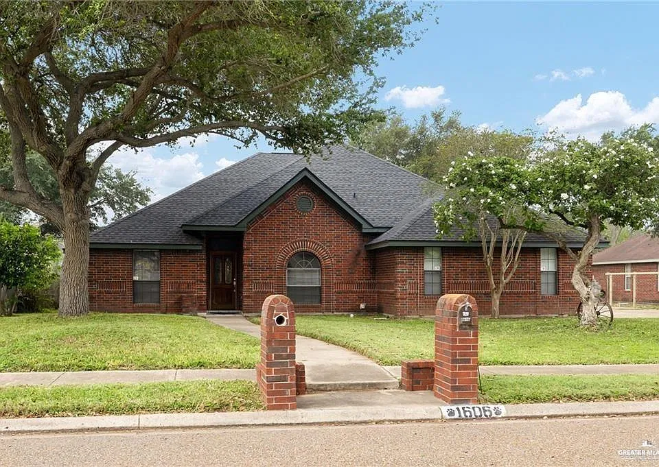 1606 Terrace Dr