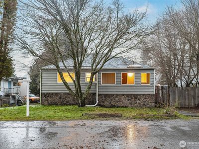 310 SW 102nd Street, Seattle, WA, 98146