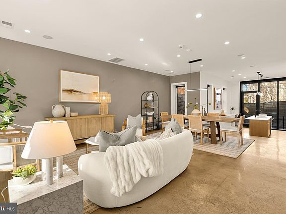 4th image of 1005 P St NW