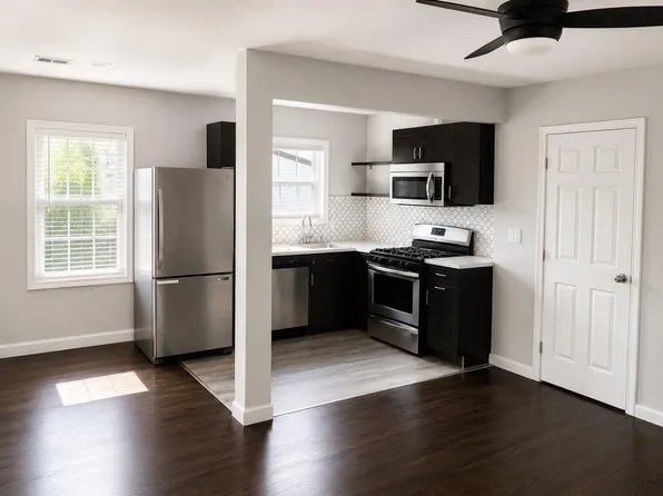 1825 1/2 Santa Rosa St, Houston, TX 77023