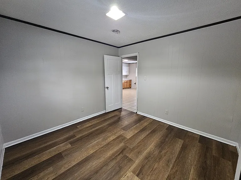 1614 Waring Rd NW #3 — Photo 8