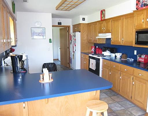3rd image of 1119 Madison 8340
