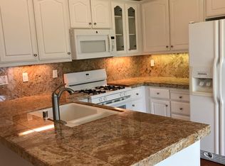 211 Riverside Dr, Rio Vista, CA 94571