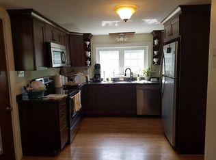 4 Hamilton Hill Rd, Townsend, MA 01474