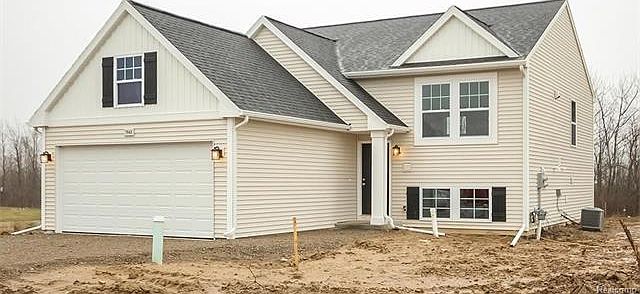 1st image of 7051 Glenmeadow Ct
