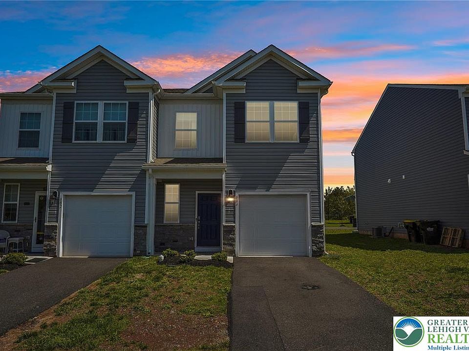 1st image of 884 Still Waters Ln