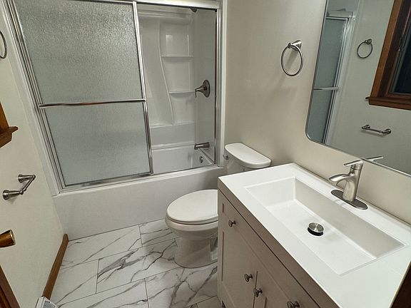 2nd image of 42 Parkington Cir