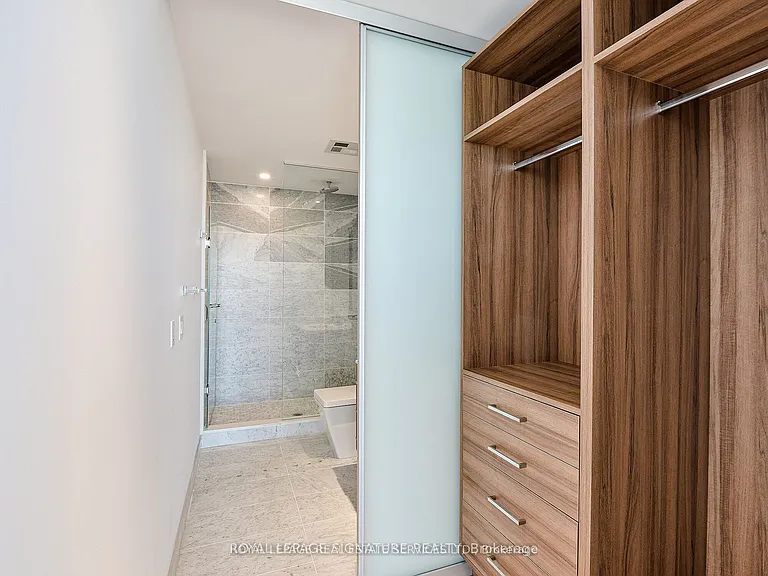 488 University Ave #2703 — Photo 9