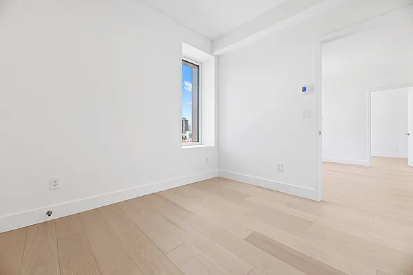 Rented by REAL New York | media 18