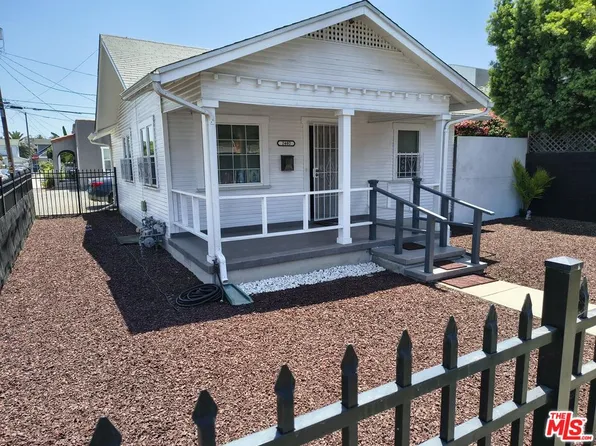 2402 Carmona Ave, Los Angeles, CA 90016