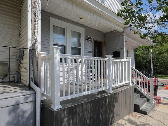 2nd image of 2881 Harrison Ave