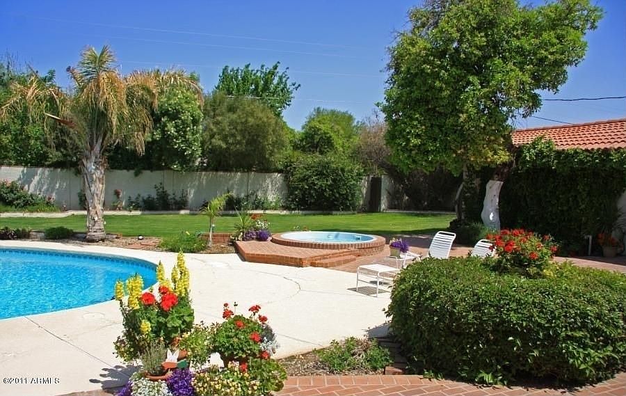 2nd image of 6456 E Calle Del Media