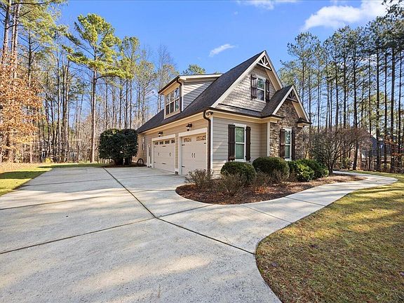 2nd image of 648 Willard Dr