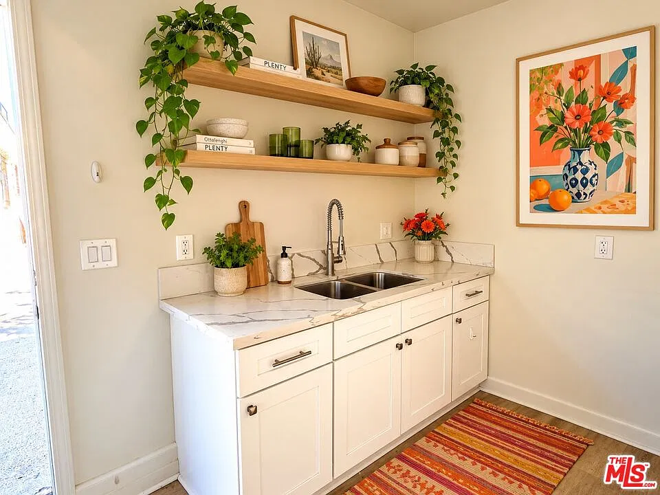 1 bed, 1.0 bath, 600 sqft, $1,850 — Photo 2