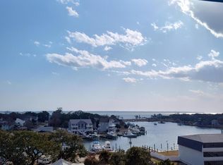 4425 Arendell St UNIT 502, Morehead City, NC 28557