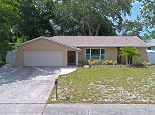 12322 79th Pl, Seminole, FL 33772