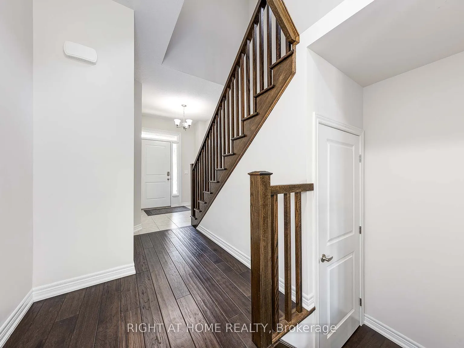 3 bed, $2,950 — Photo 4