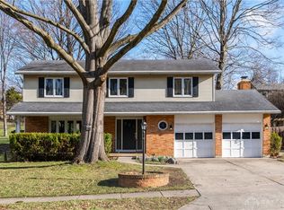 914 Cascade Dr, Dayton, OH 45431