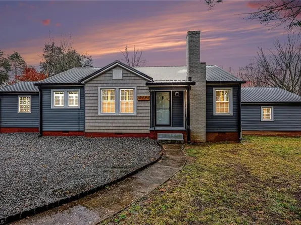 2920 W Innes St, Salisbury, NC 28144