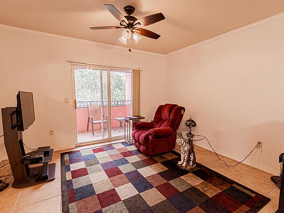 4th image of 144 SW Peacock Blvd APT 23-204