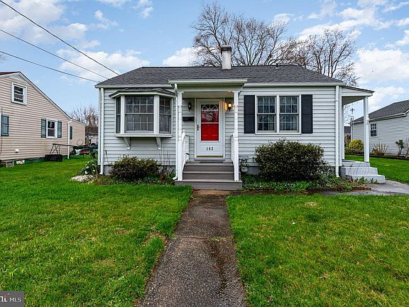 2nd image of 162 E Deen Ave