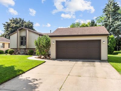1145 W 19th Ave, Oshkosh, WI, 54902