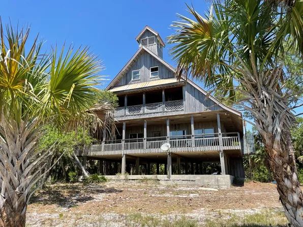 10650 SW State Rd 24, Cedar Key, FL 32625