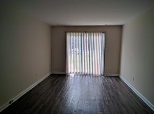 909 S Blount St APT D, Raleigh, NC 27601