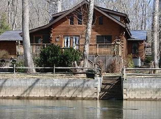 248 S River Rd, Covington, VA 24426