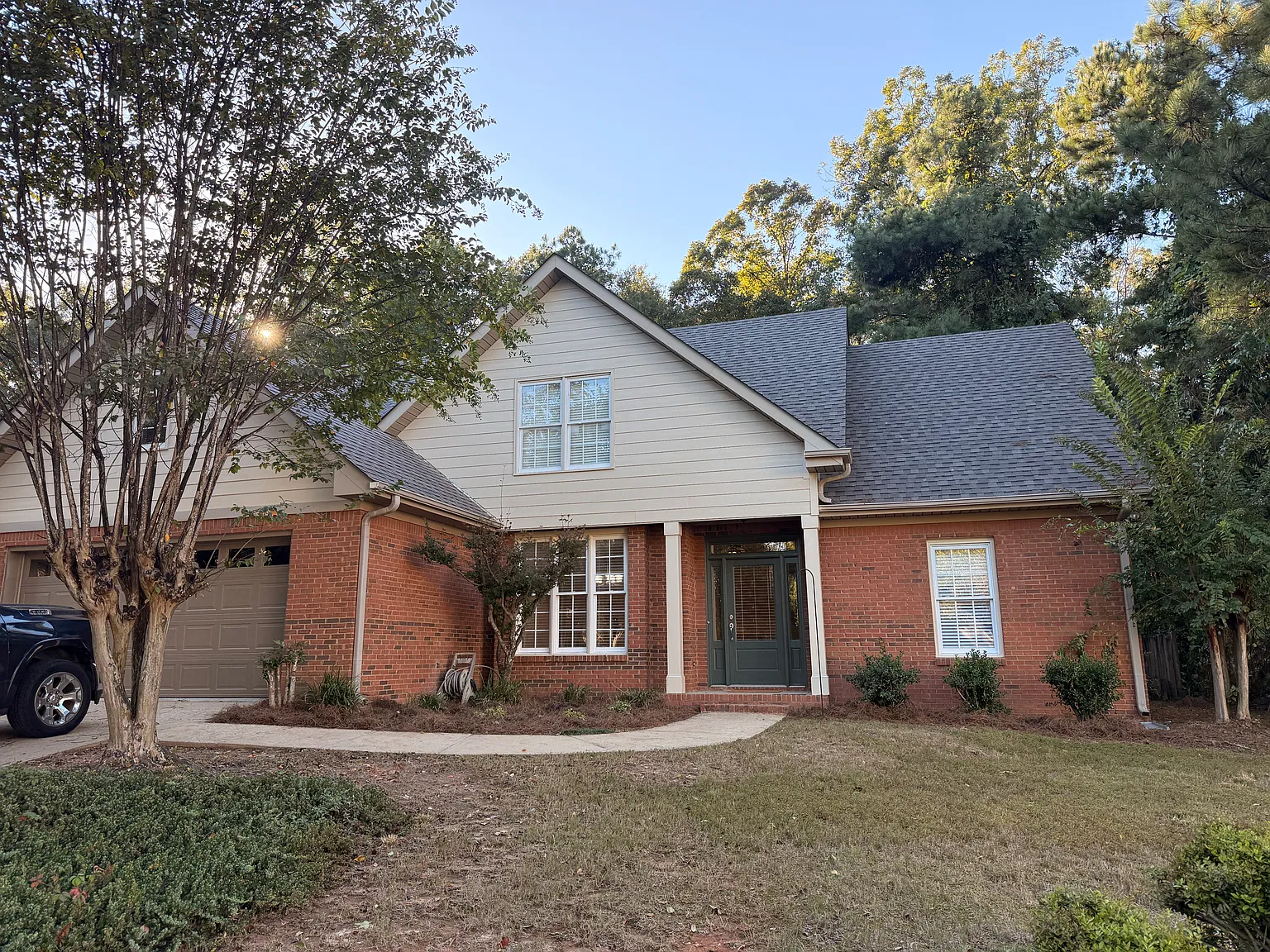 3 bed, 1616 sqft, $2,150 — Photo 1