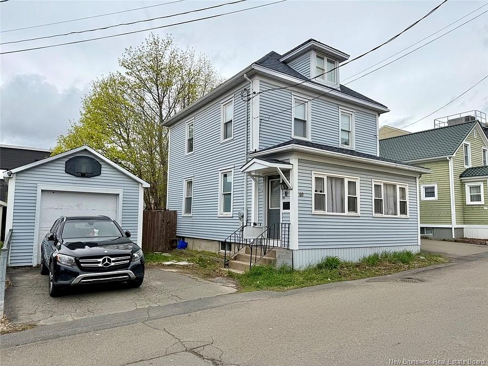1st image of 40 McDougall Ave