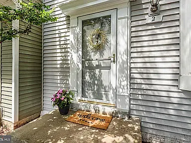 2 Quincy Ct — Photo 2